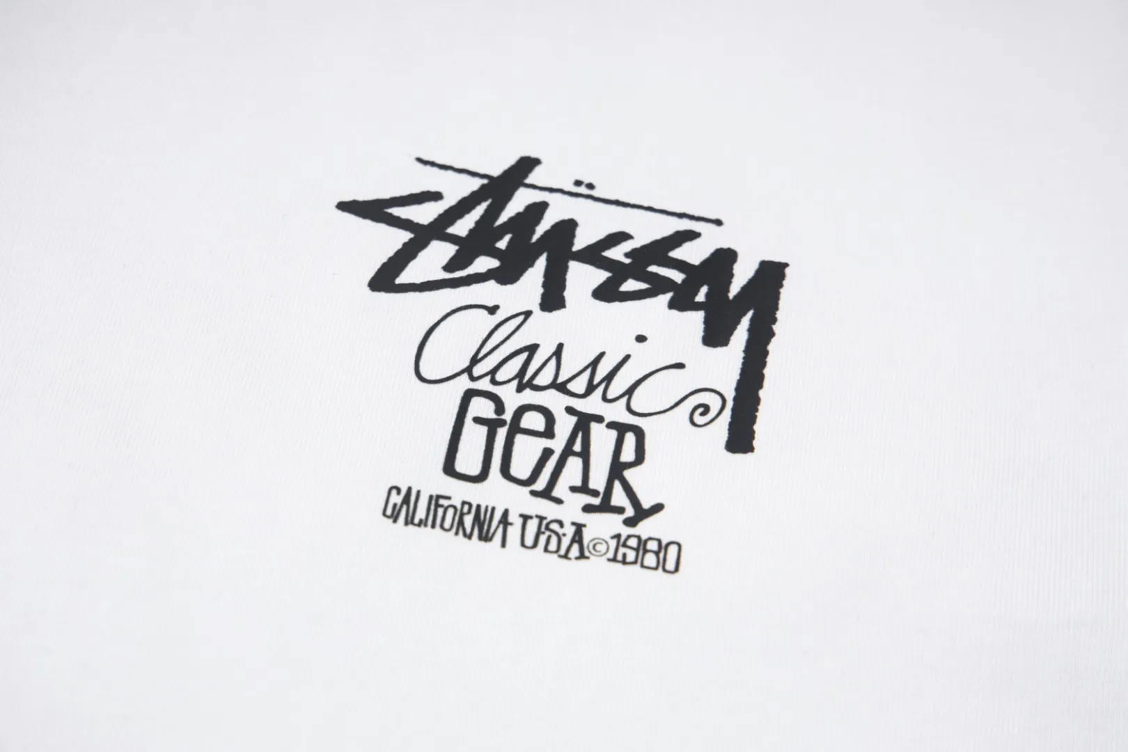 🔥 110# P55 （In Stock ） Stussy SS 25 CLASSIC GEAR TEE PIGMENT DYED Classic logo T Same Style ：Black White Size：S M L XL ： 260 ：